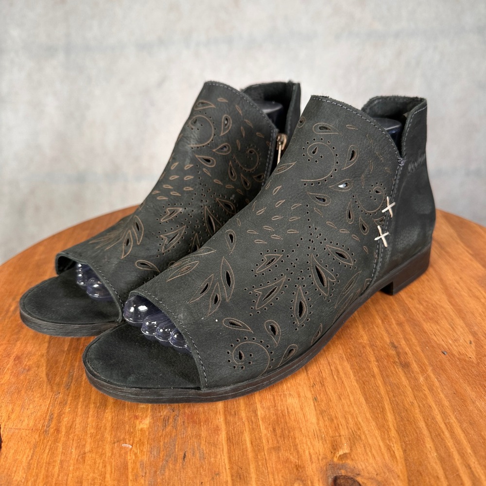 Coolway Leather Peep Toe Ankle Boots Womens 40 Black Excellent Laser Cut Boho